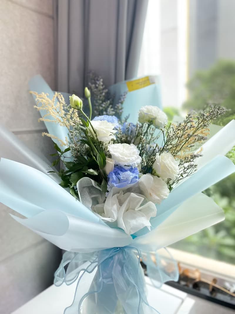 清藍鮮花束