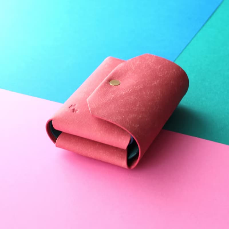 カピバラデザインのコンパクト財布　ピンク×ブルー×ターコイズ  皮夾 牛皮 皮革 錢包 銀包 手作