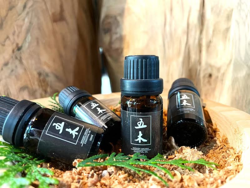 W.M. 五柳園 台灣扁柏精油 滴瓶 10ml/50ml