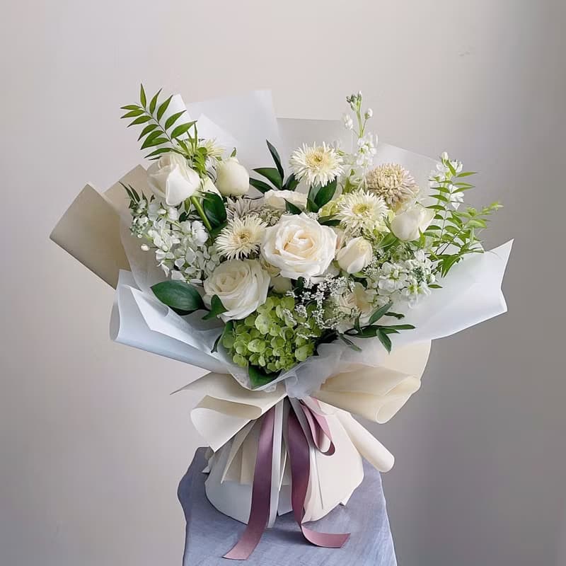 【鮮花】白綠色玫瑰繡球自然風鮮花花束