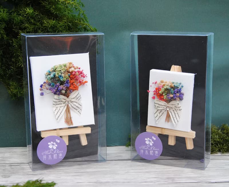 【現貨】乾燥花迷你小畫廊-六色彩虹滿天星花束 生日禮物