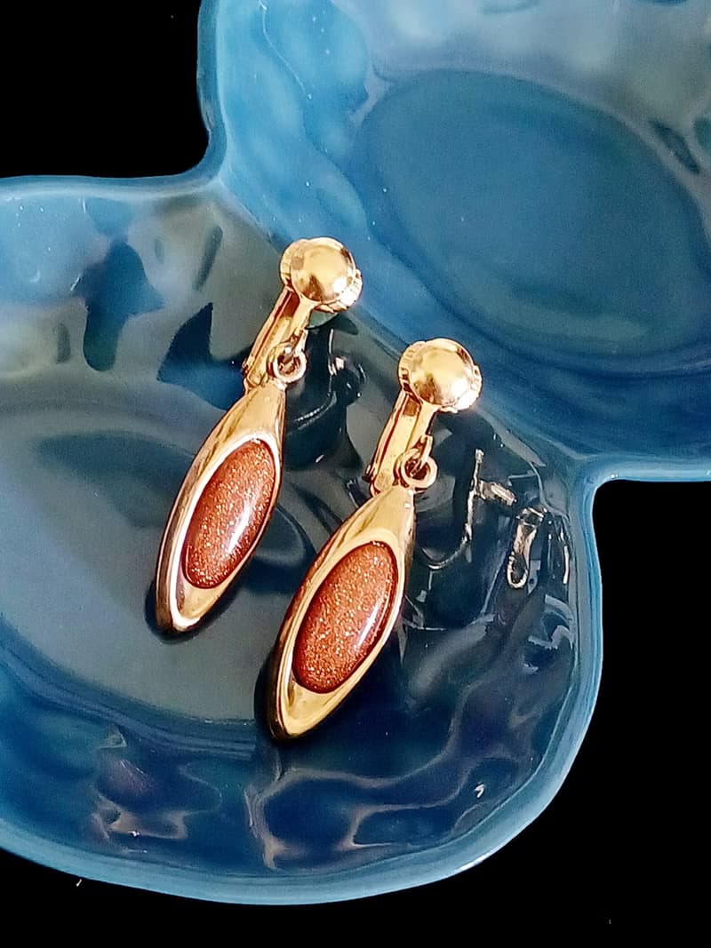 vintage jewelry  低調金色閃爍垂墜 夾式耳環