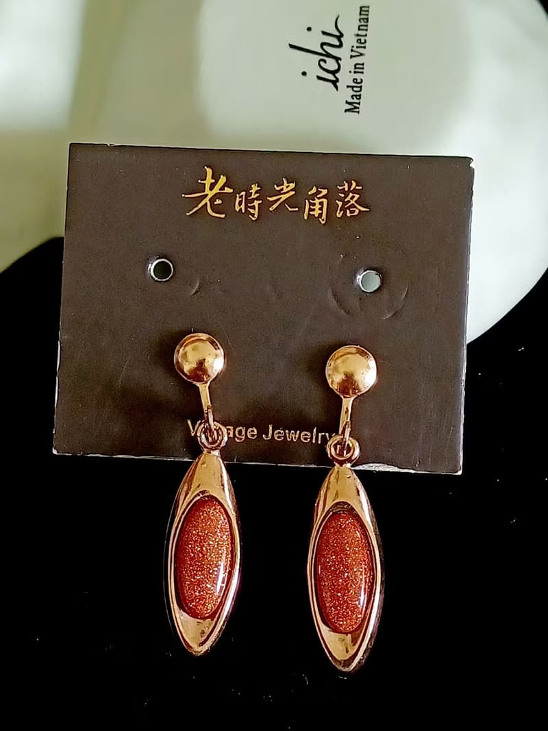 vintage jewelry  低調金色閃爍垂墜 夾式耳環