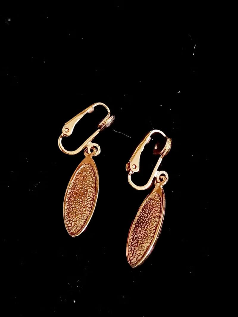 vintage jewelry  低調金色閃爍垂墜 夾式耳環