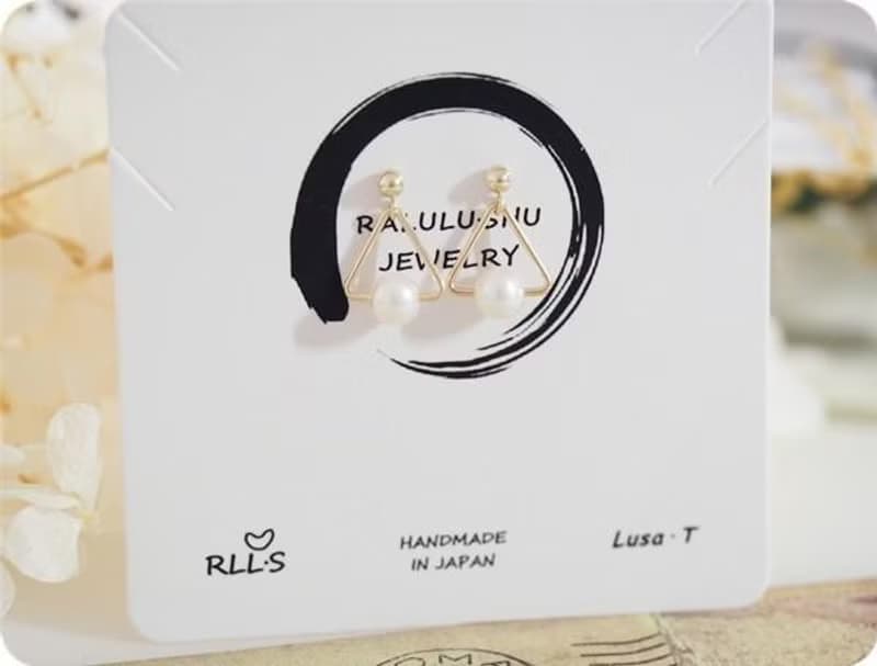 14KGF 三角とパールのピアス　幾何パールピアス　6月誕生石