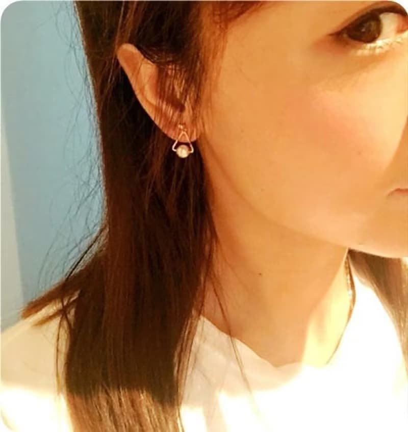 14KGF 三角とパールのピアス　幾何パールピアス　6月誕生石