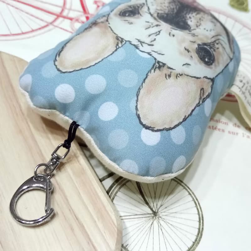 法鬥~布料吊飾~啾啾叫~鑰匙圈狗玩具