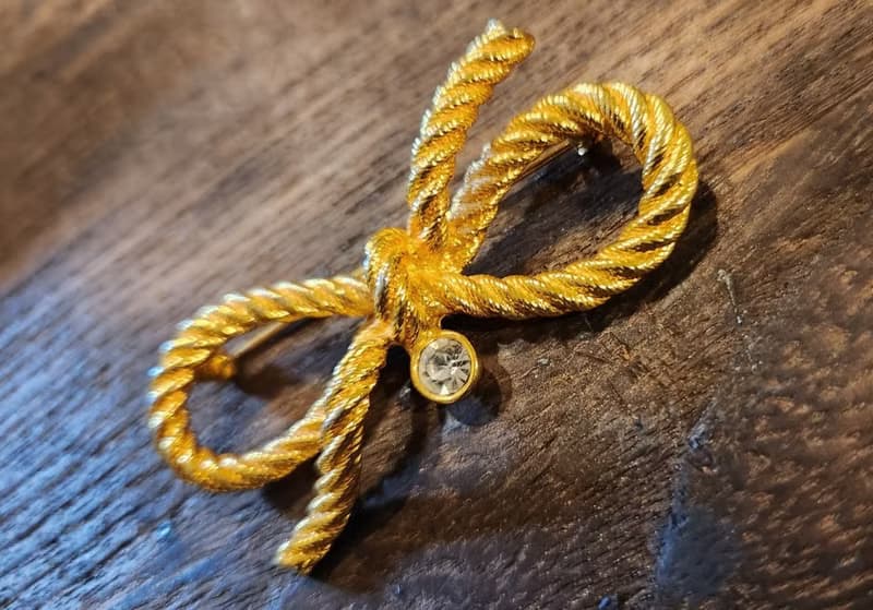 Graziano水鑽蝴蝶結胸針(有Hallmark)【畢業禮物】聖誕禮盒