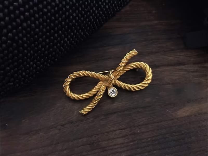 Graziano水鑽蝴蝶結胸針(有Hallmark)【畢業禮物】聖誕禮盒