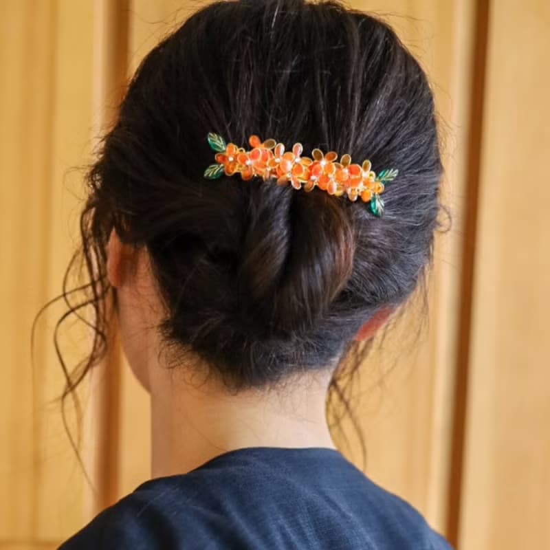 金木犀とリーフの髪飾り　バレッタ