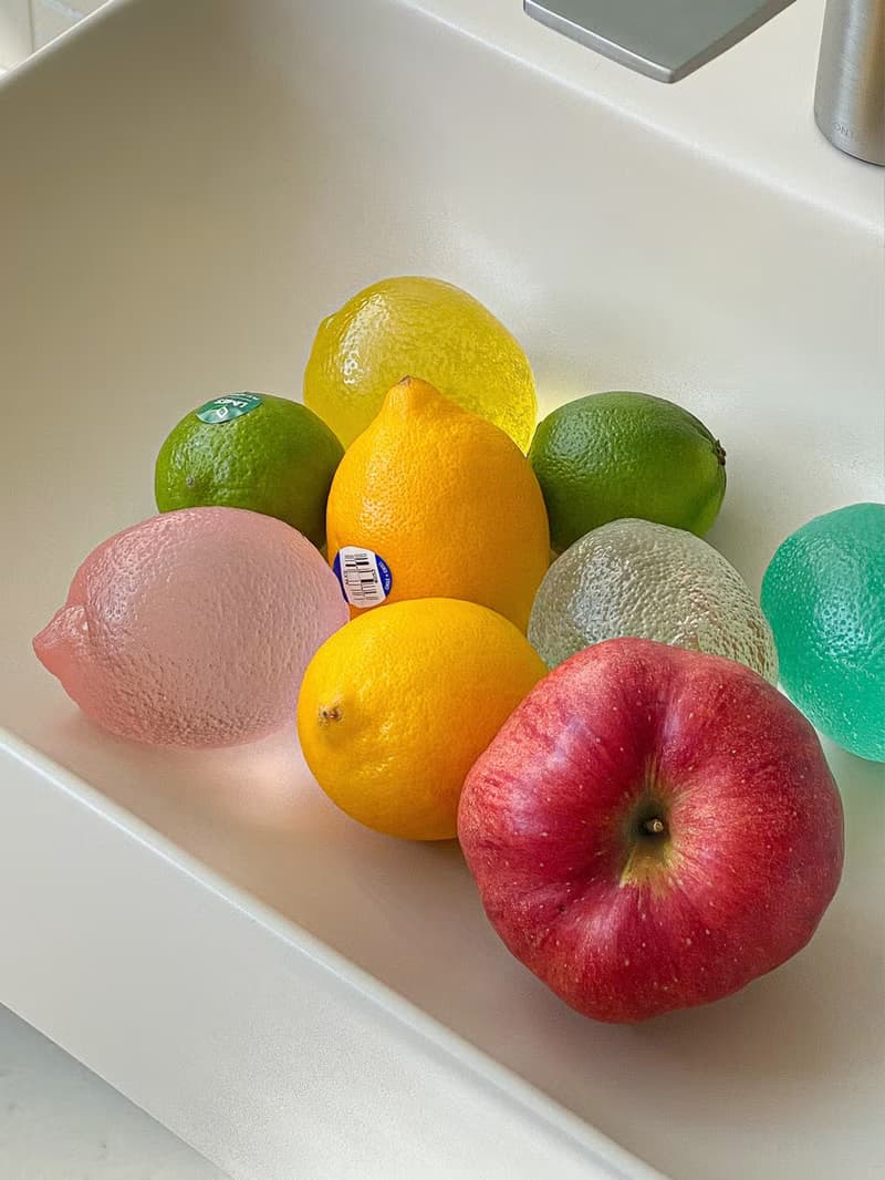 Lemon paperweight & objet