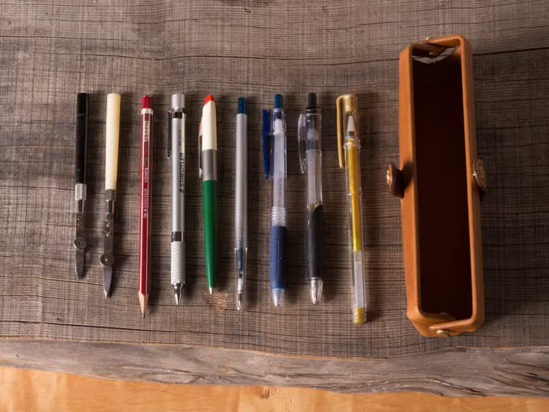 イタリアンレザーのペンケース Paka-pen XS【入学祝】【就職祝】【カスタム可能なギフト】