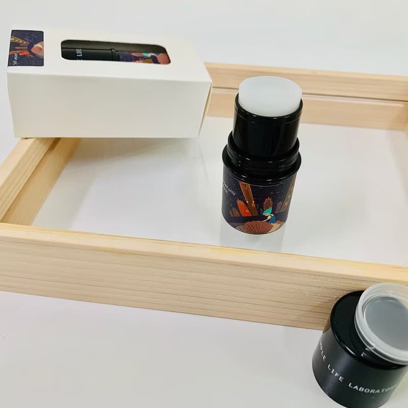 【贈護手霜】illuBase插畫合作商品/SLL棒狀香膏/哲學篇-自我意識