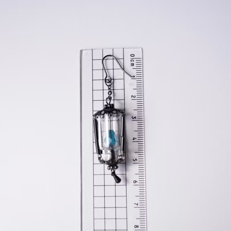 ランタンの耳飾り ゴシック 片耳用