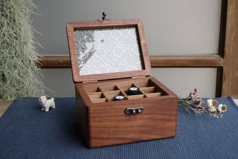 ShouZhuo handmade---手工精油收藏盒(可依需求訂製格數)
