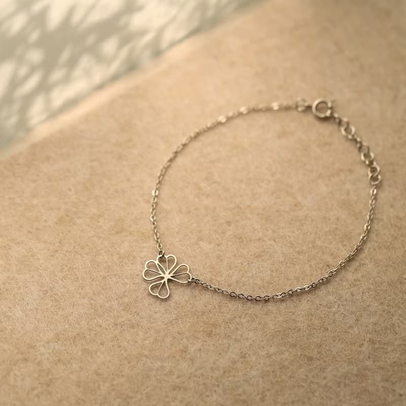 moorigin 酢漿草手鍊 | 醫療鋼・抗過敏・可洗澡・不掉色