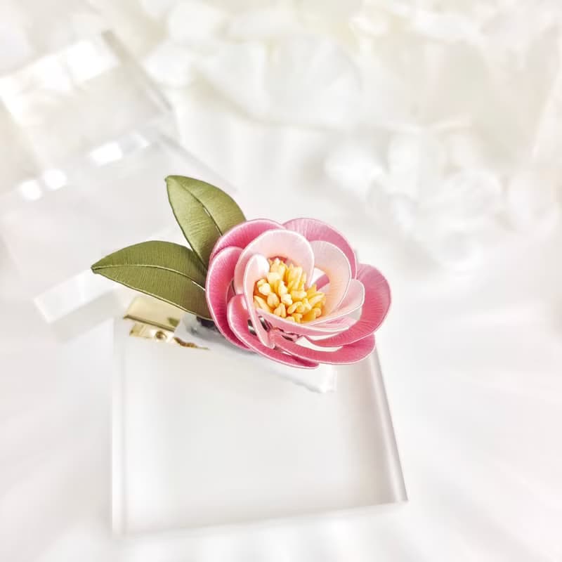 小玫瑰髮夾 小清新髮夾   胸針 纏花 春仔花