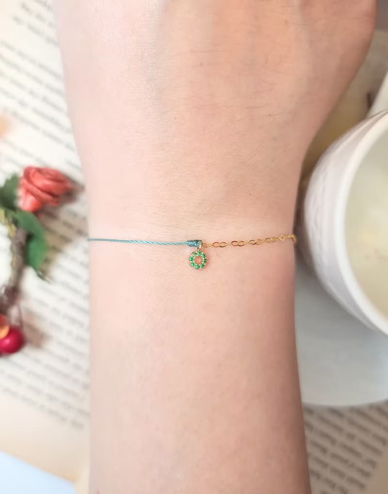 半線半鍊 超小 鍍金 圈圈鑽 甜甜圈 綠鑽 紅線 手鍊 財富 健康