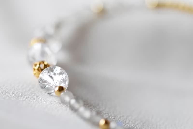 閃閃生耀。白水晶 灰藍月光石 18K包金 天然石/水晶 手鍊/手鐲