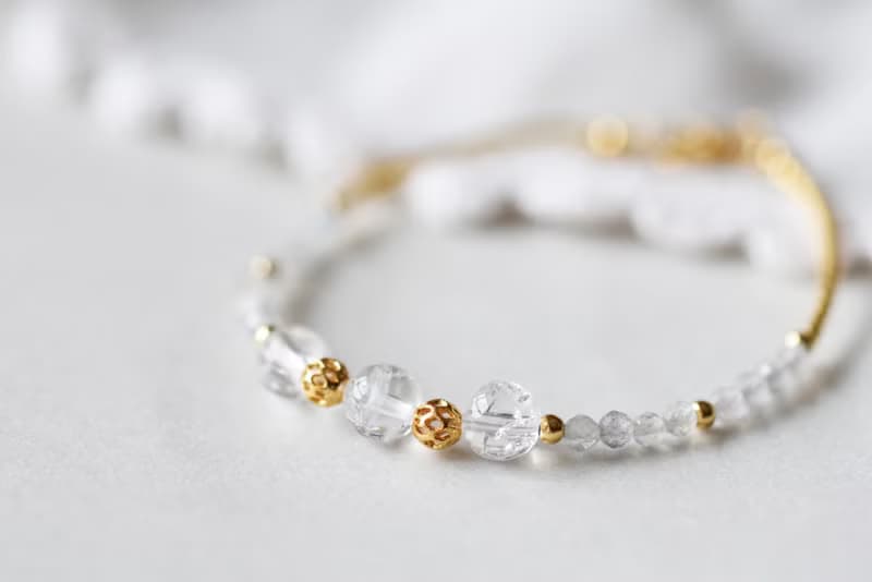 閃閃生耀。白水晶 灰藍月光石 18K包金 天然石/水晶 手鍊/手鐲