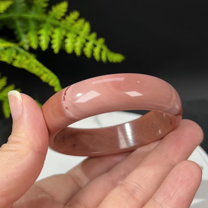 獨特阿拉善瑪瑙手鐲53MM 玉化漸變粉戈壁彩玉手環 力量堅強熱情