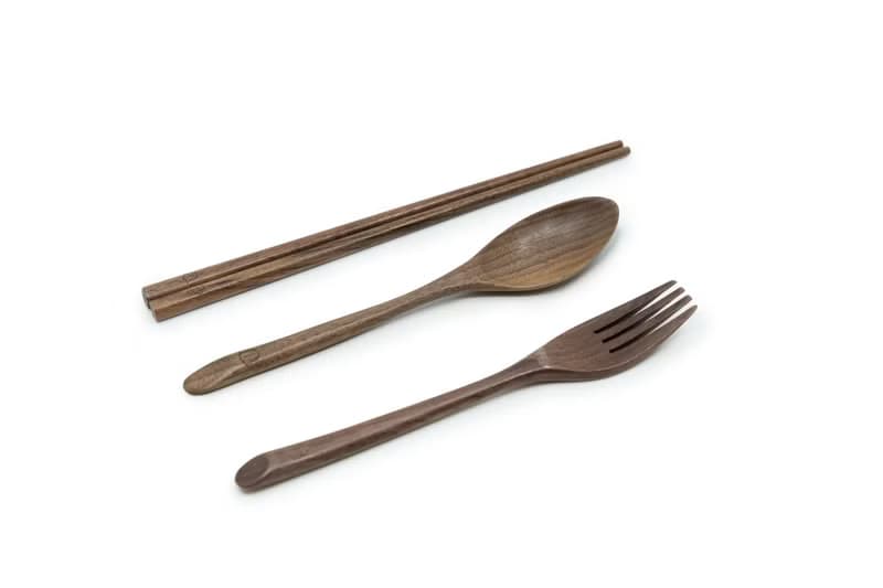 Islandoffer島嶼製作 黑胡桃木餐具組合(含筷子,叉,匙羮) (一件)