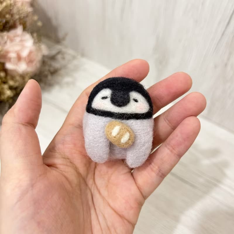 口袋小動物  白熊 小企鵝  羊毛氈別針 胸針 療癒 送禮