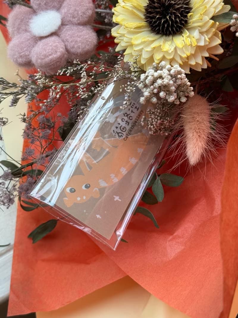 畢業花束 乾燥花束 禮物花束 含設計師電繪書籤一枚