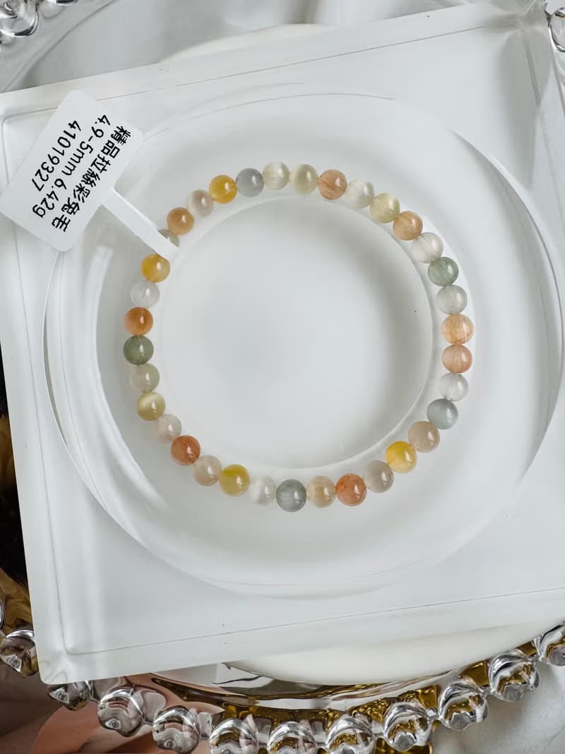 畢業級貓眼濃色彩兔毛水晶4.9-5.3mm6.42g滿順帶稀有灰兔毛