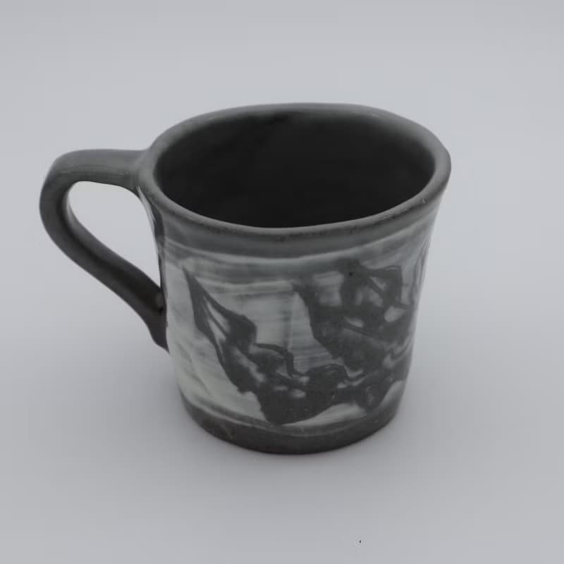 カブのお皿とマグカップ