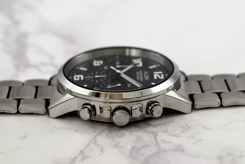 送料無料 SEIKO ALBA メンズ腕時計 クォーツ Chronograph 42mm ダークブルー文字盤 Ref.VD53-X284 手錶 古董錶 日本直送