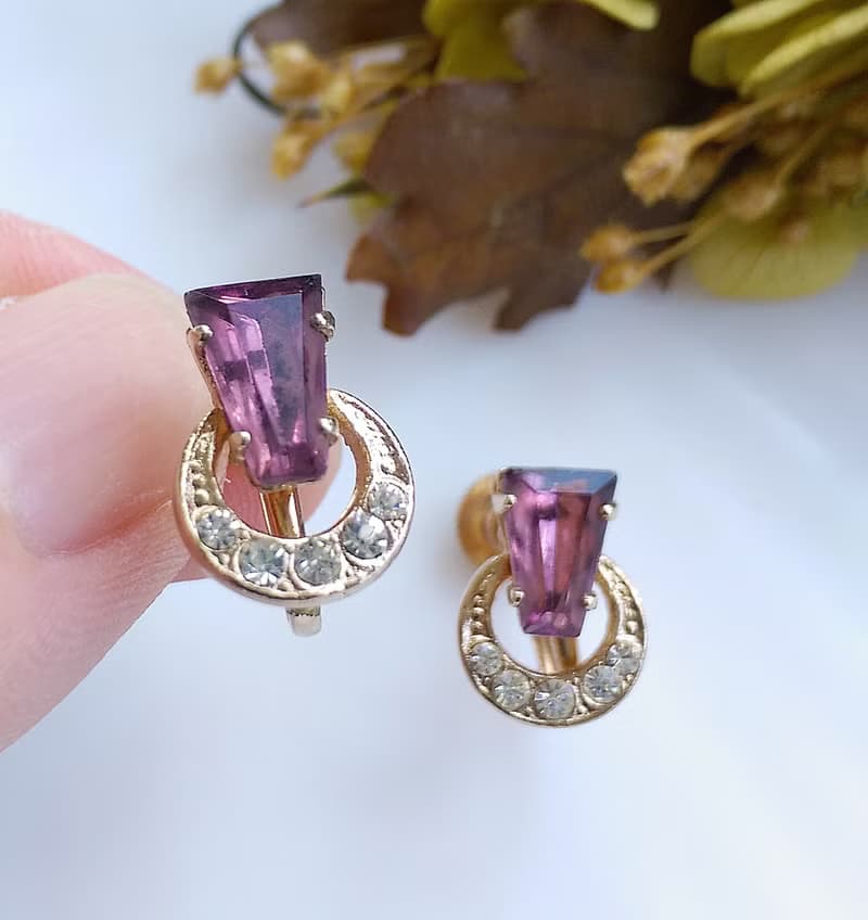 Vintage Jewelry 西洋古董飾品 氣質 小巧紫鑽 栓式耳環