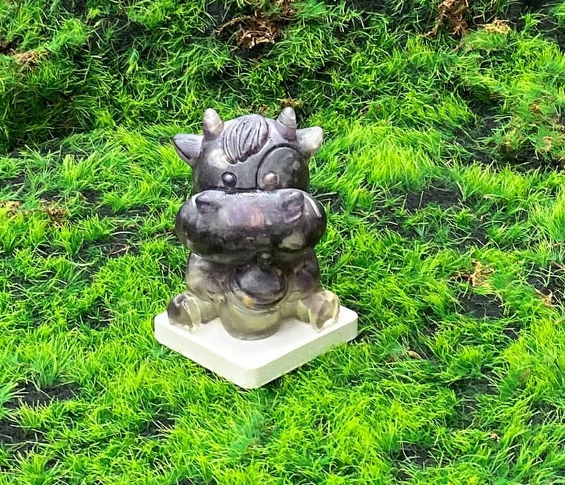 牛轉乾坤-夢幻紫水晶碎石 滴膠好運牛