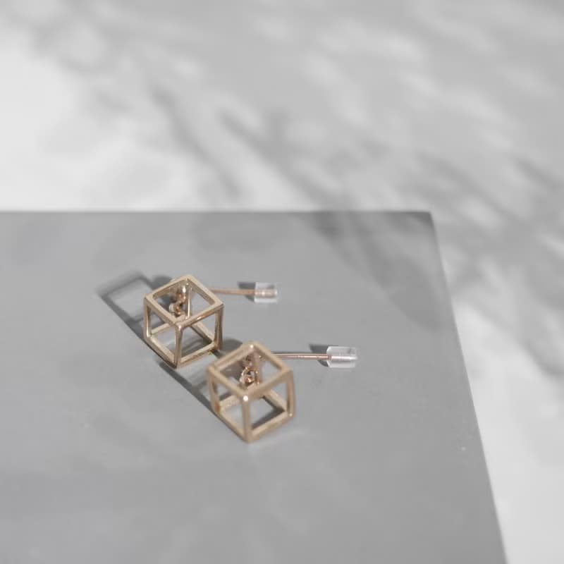 18K玫瑰包金 3D簡約立方體吊咀耳環 情人節紀念禮物 可轉耳夾