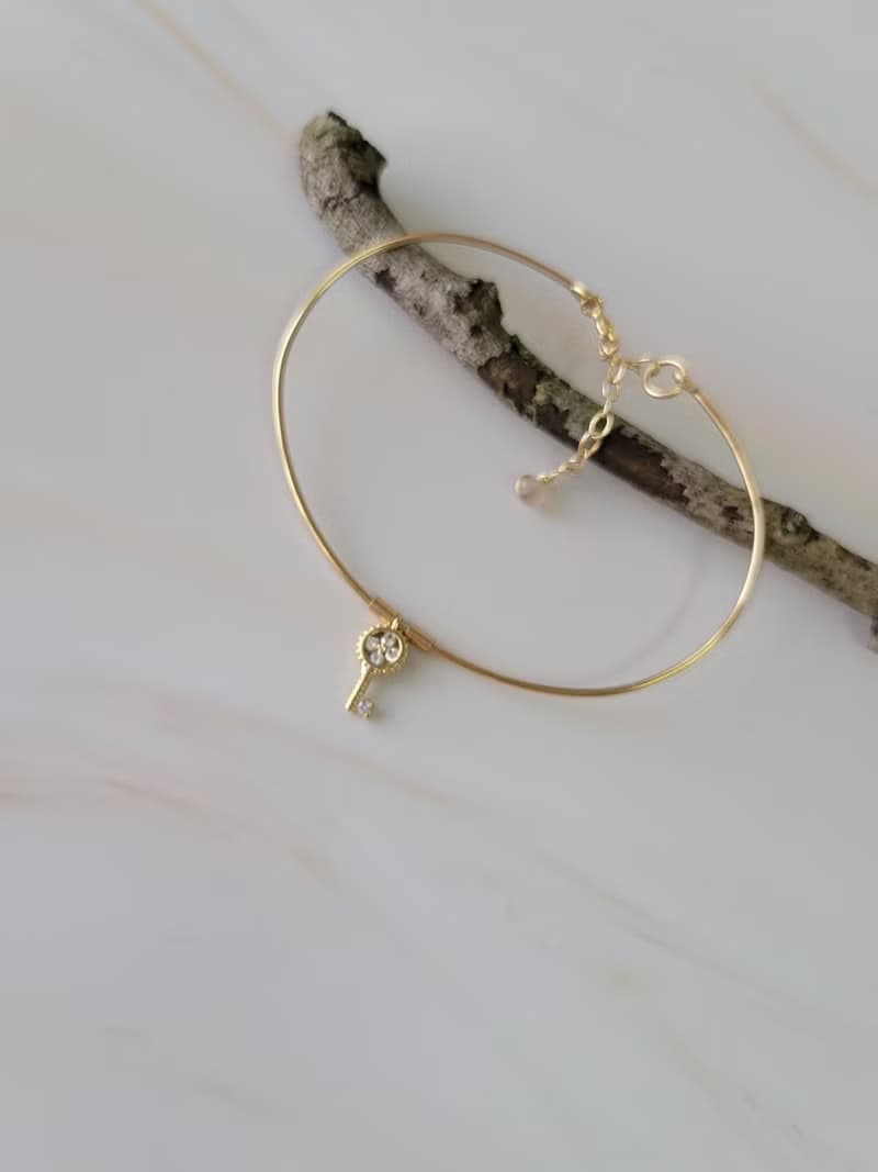 【禮物】許願手環 - 潘朵拉之鑰-鋯石情鎖 14K注金手環