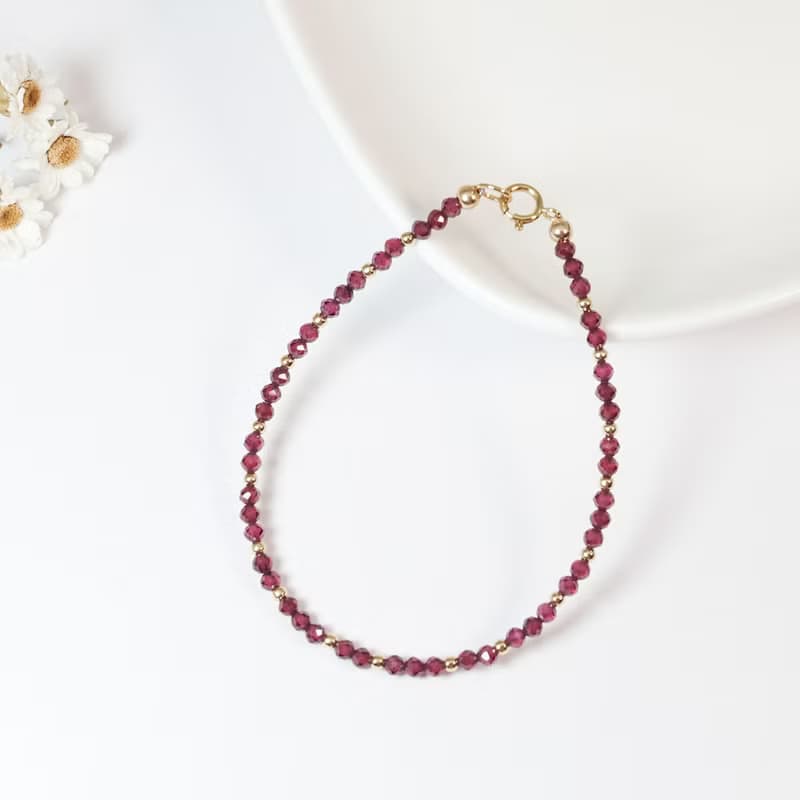 一月誕生石 石榴石 l 愛與勇氣 × 氣血之石 美國14KGF 極細手鍊