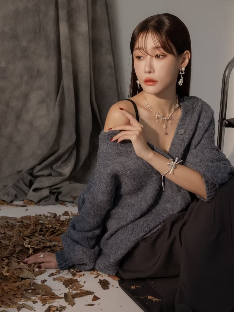 海邊有座圖書館。MUCHAT手作珍珠水晶手鍊 (不含蝶結吊墜)