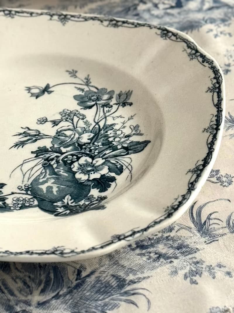 40516-罕見法國K&G Luneville四方型餐盤CHAMPÉTRE 系列21.5cm