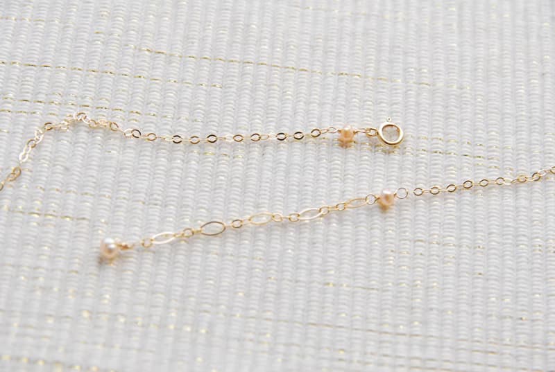 ４枚の花弁のお花のネックレス　ピンク１４kgf