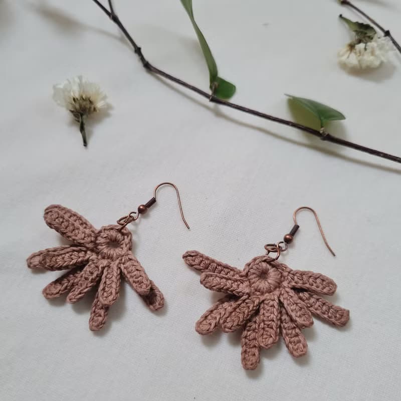 Half Flower earrings