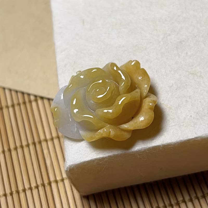 飄黃翡翠玫瑰 | 天然緬甸A貨翡翠 | 送禮