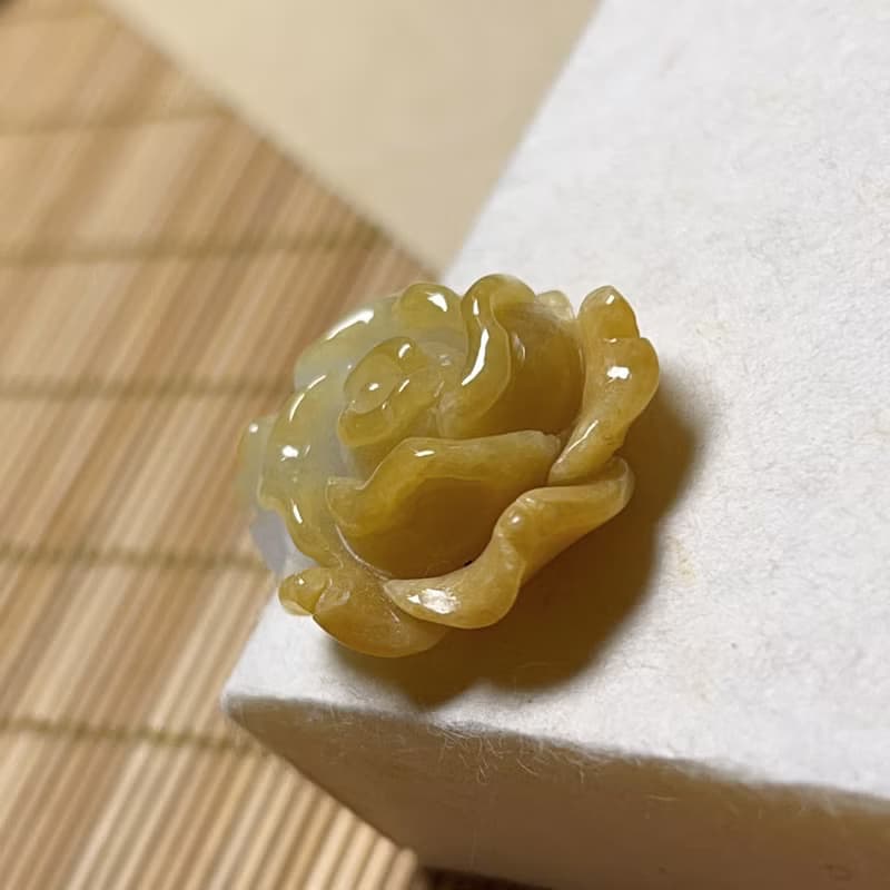 飄黃翡翠玫瑰 | 天然緬甸A貨翡翠 | 送禮