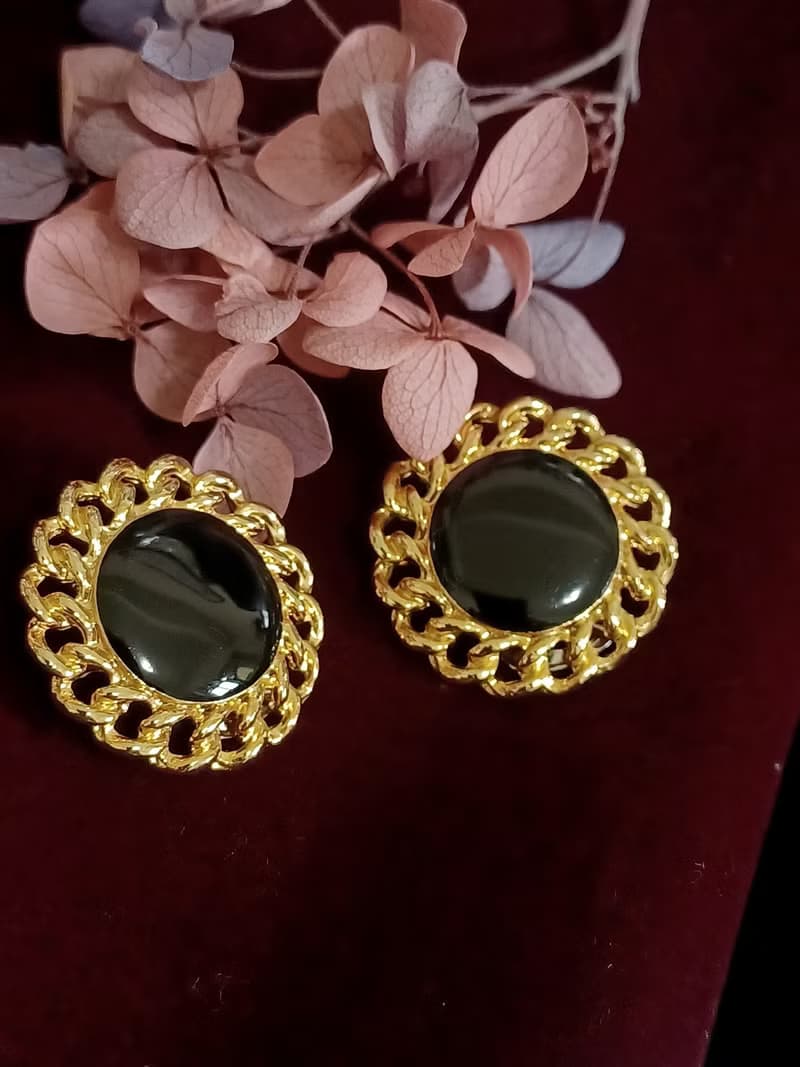 vintage jewelry  典雅華麗黑琺瑯金結環 夾式耳環