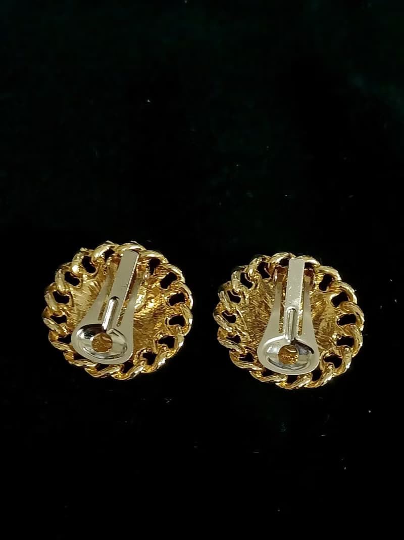 vintage jewelry  典雅華麗黑琺瑯金結環 夾式耳環