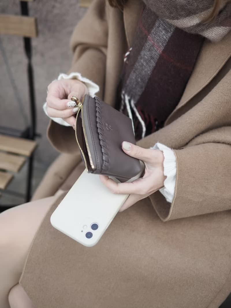 Pie (Ash grey) :  Multi-purpose bag, Leather wallet, pouch , Soft leather