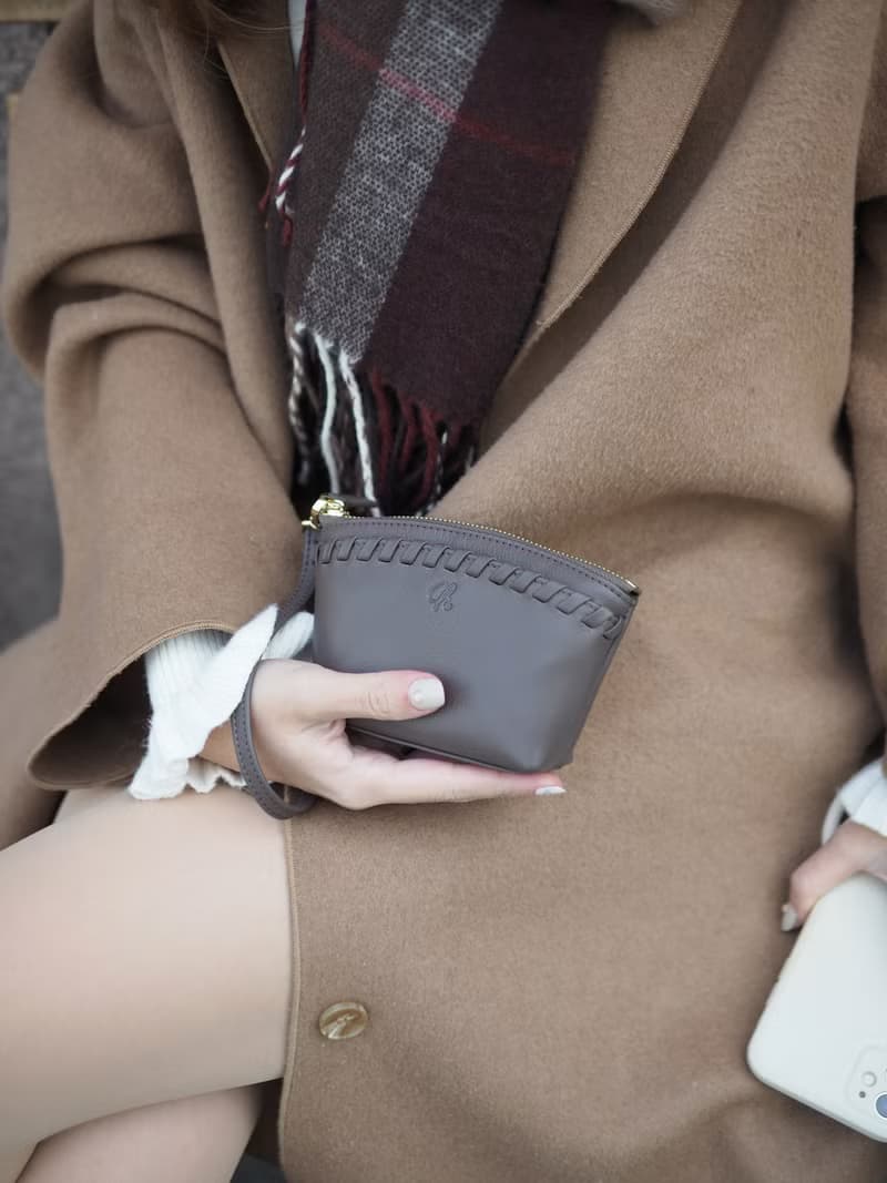 Pie (Ash grey) :  Multi-purpose bag, Leather wallet, pouch , Soft leather