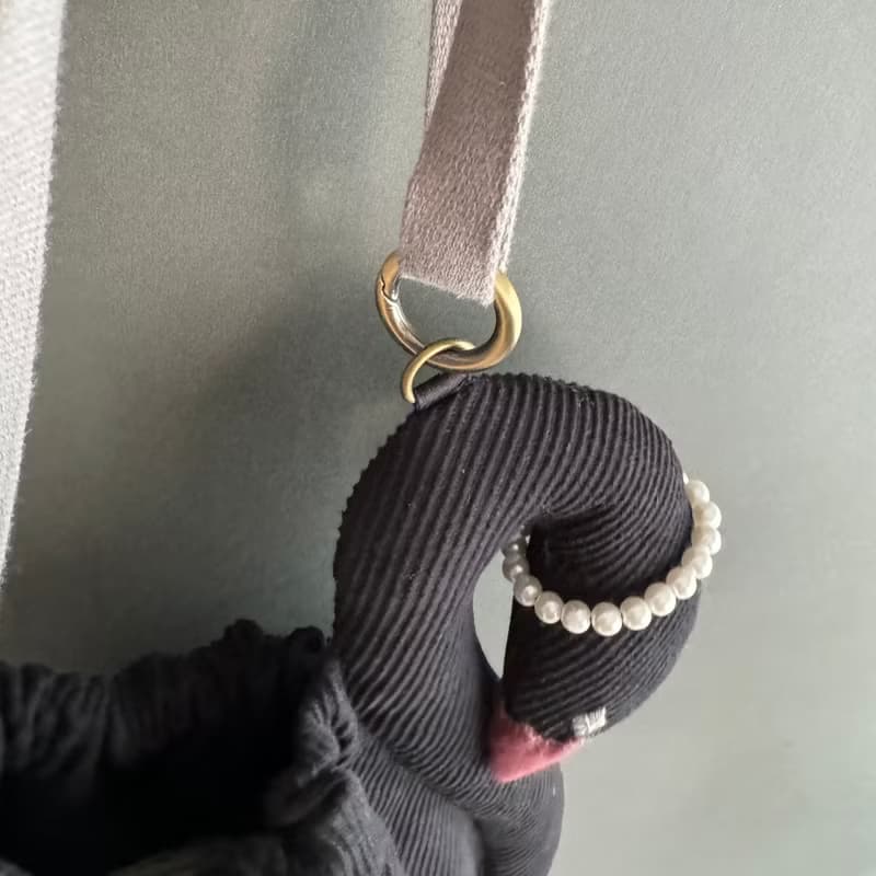 スワンバッグ・黒鳥 ショルダーバッグ