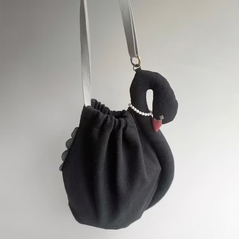 スワンバッグ・黒鳥 ショルダーバッグ