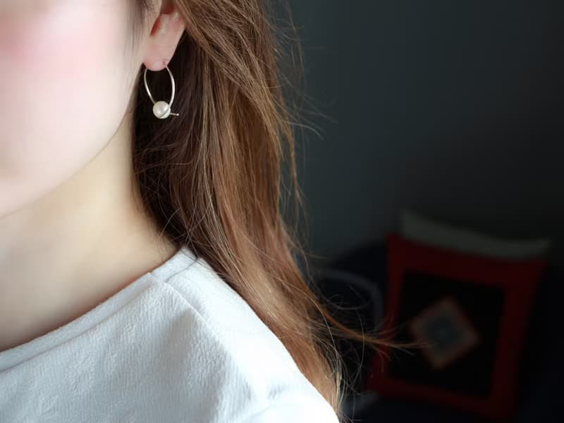 SV935(Argentium)- twist hoop pearl pierced earrings