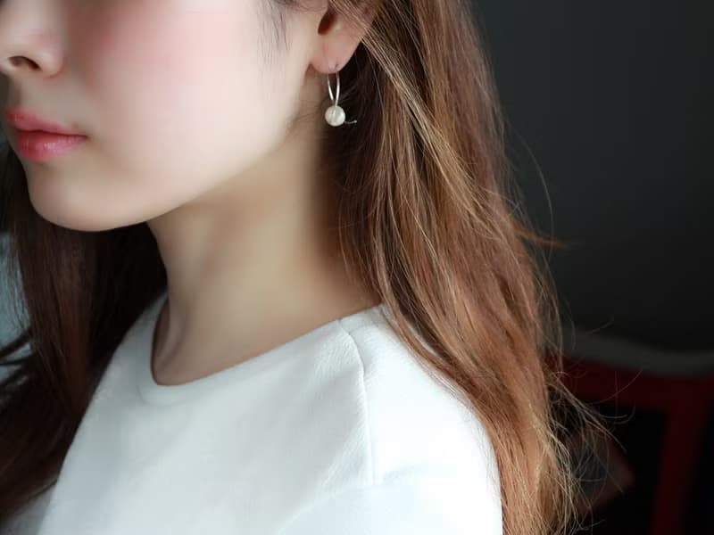 SV935(Argentium)- twist hoop pearl pierced earrings